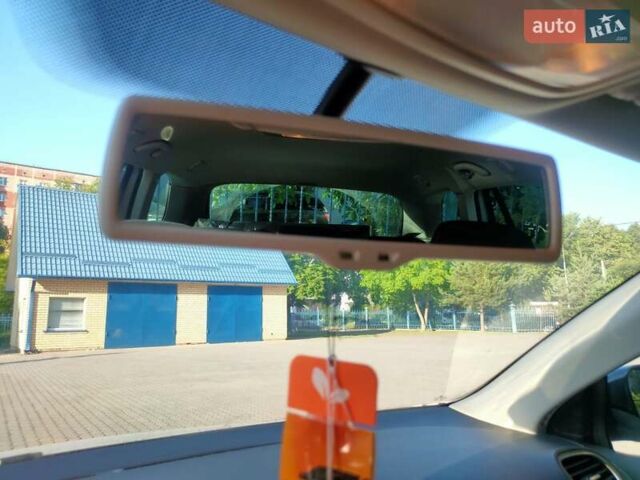 Сірий Фольксваген Гольф, об'ємом двигуна 1.6 л та пробігом 194 тис. км за 9800 $, фото 2 на Automoto.ua