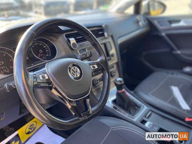 Серый Фольксваген Гольф, объемом двигателя 1.6 л и пробегом 285 тыс. км за 10300 $, фото 10 на Automoto.ua