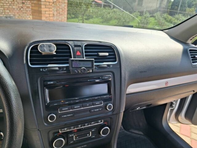 Сірий Фольксваген Гольф, об'ємом двигуна 1.6 л та пробігом 275 тис. км за 8400 $, фото 8 на Automoto.ua