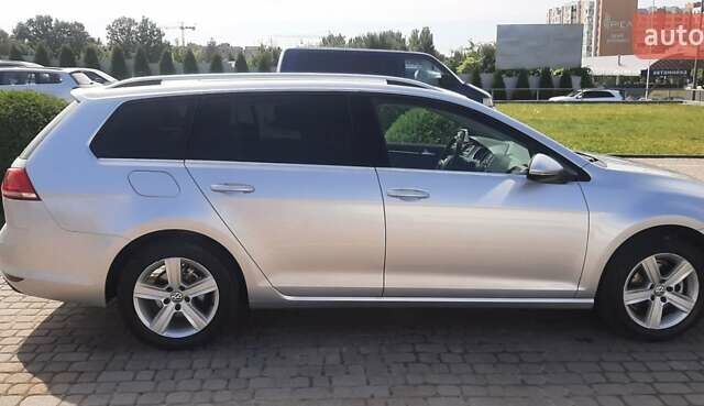 Сірий Фольксваген Гольф, об'ємом двигуна 1.6 л та пробігом 250 тис. км за 11300 $, фото 5 на Automoto.ua