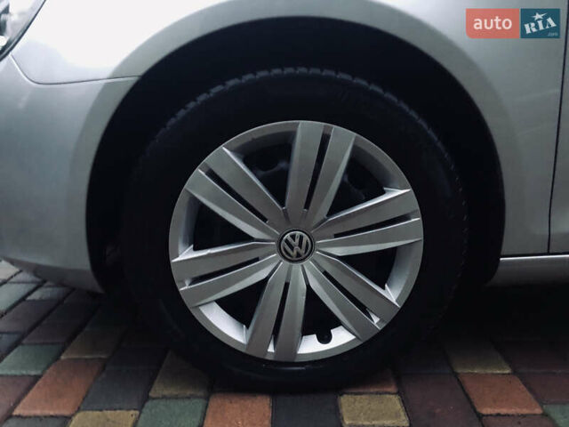 Серый Фольксваген Гольф, объемом двигателя 2 л и пробегом 320 тыс. км за 9200 $, фото 15 на Automoto.ua