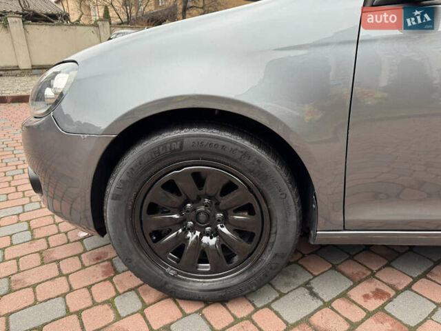 Сірий Фольксваген Гольф, об'ємом двигуна 1.97 л та пробігом 223 тис. км за 7950 $, фото 56 на Automoto.ua