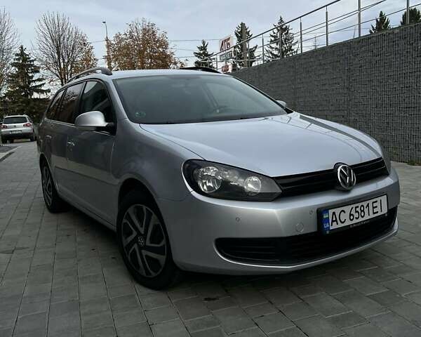 Сірий Фольксваген Гольф, об'ємом двигуна 1.6 л та пробігом 305 тис. км за 8200 $, фото 1 на Automoto.ua