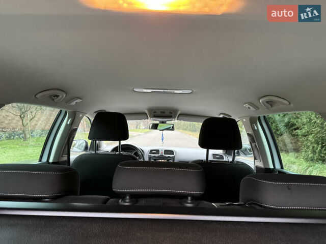 Серый Фольксваген Гольф, объемом двигателя 1.6 л и пробегом 221 тыс. км за 9450 $, фото 57 на Automoto.ua