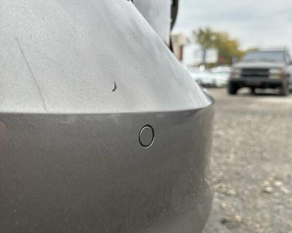 Серый Фольксваген Гольф, объемом двигателя 1.4 л и пробегом 157 тыс. км за 11200 $, фото 9 на Automoto.ua