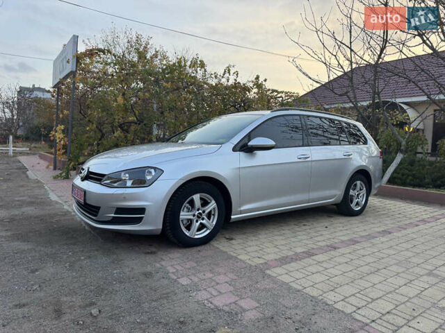 Серый Фольксваген Гольф, объемом двигателя 1.6 л и пробегом 267 тыс. км за 10300 $, фото 3 на Automoto.ua