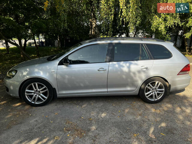 Серый Фольксваген Гольф, объемом двигателя 1.6 л и пробегом 268 тыс. км за 8500 $, фото 3 на Automoto.ua