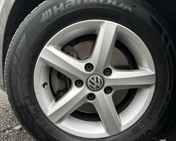 Серый Фольксваген Гольф, объемом двигателя 1.4 л и пробегом 157 тыс. км за 11200 $, фото 6 на Automoto.ua