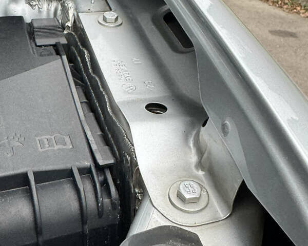 Серый Фольксваген Гольф, объемом двигателя 1.6 л и пробегом 221 тыс. км за 9450 $, фото 73 на Automoto.ua