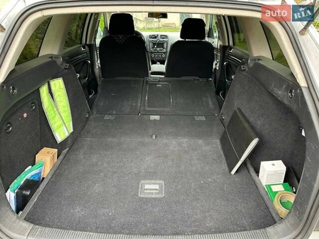 Сірий Фольксваген Гольф, об'ємом двигуна 1.6 л та пробігом 286 тис. км за 10500 $, фото 46 на Automoto.ua