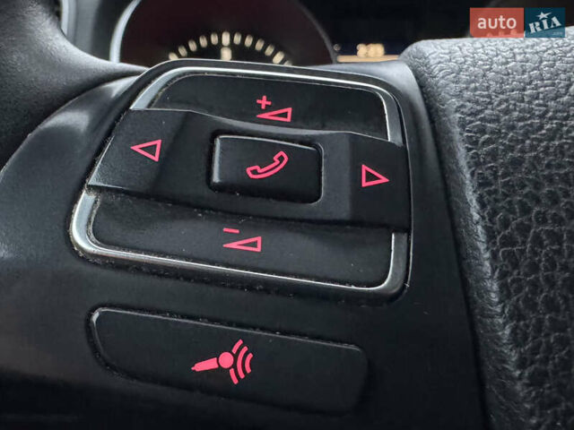 Серый Фольксваген Гольф, объемом двигателя 1.6 л и пробегом 221 тыс. км за 9450 $, фото 42 на Automoto.ua