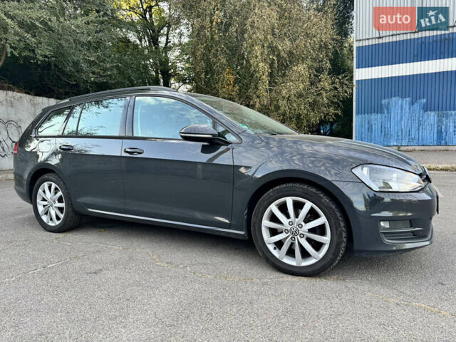 Сірий Фольксваген Гольф, об'ємом двигуна 1.6 л та пробігом 250 тис. км за 10500 $, фото 2 на Automoto.ua