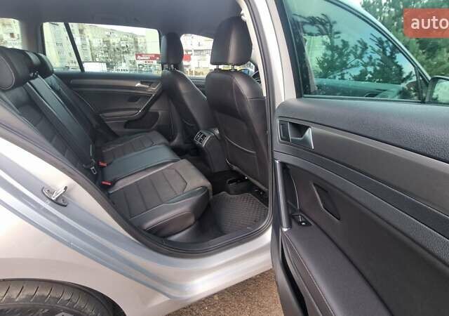 Сірий Фольксваген Гольф, об'ємом двигуна 1.4 л та пробігом 192 тис. км за 11900 $, фото 11 на Automoto.ua