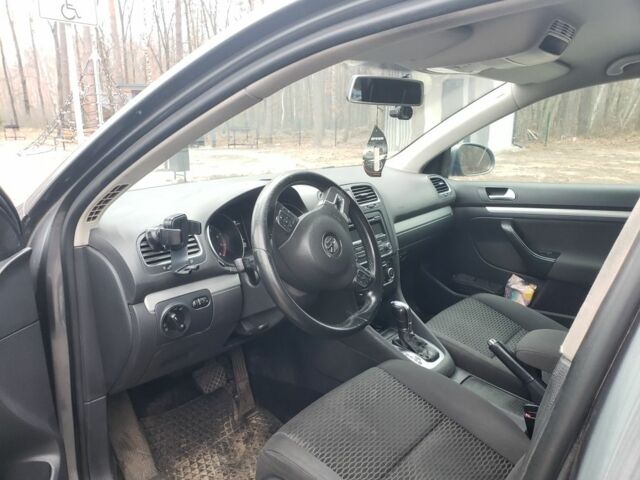 Серый Фольксваген Гольф, объемом двигателя 1.4 л и пробегом 148 тыс. км за 8500 $, фото 7 на Automoto.ua