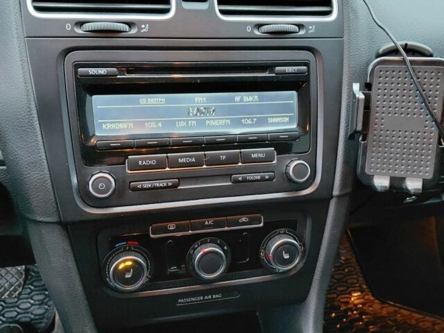 Сірий Фольксваген Гольф, об'ємом двигуна 1.6 л та пробігом 259 тис. км за 7800 $, фото 13 на Automoto.ua