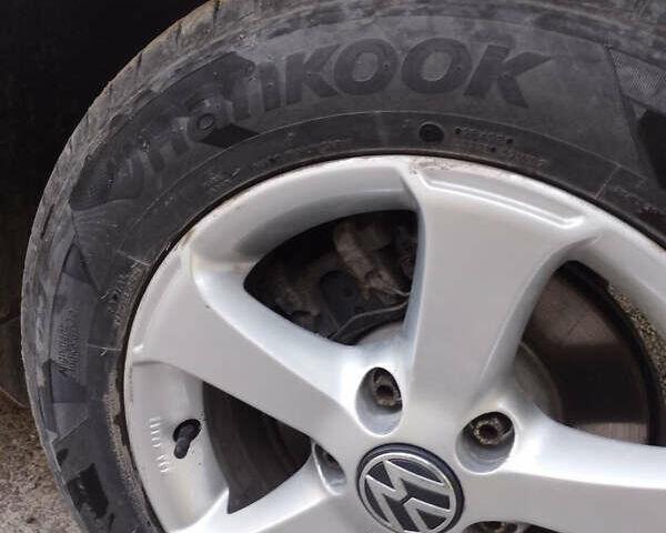 Сірий Фольксваген Гольф, об'ємом двигуна 1.6 л та пробігом 212 тис. км за 11000 $, фото 8 на Automoto.ua