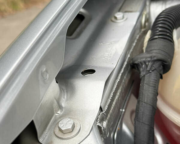 Серый Фольксваген Гольф, объемом двигателя 1.6 л и пробегом 221 тыс. км за 9450 $, фото 71 на Automoto.ua