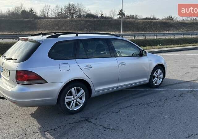 Серый Фольксваген Гольф, объемом двигателя 1.97 л и пробегом 308 тыс. км за 9500 $, фото 3 на Automoto.ua