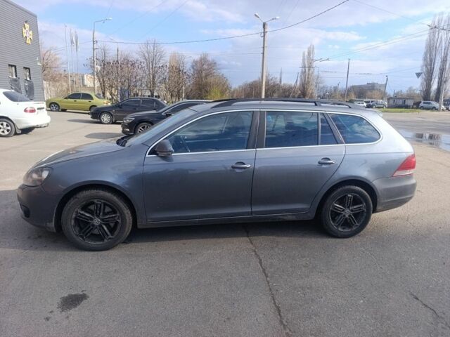 Сірий Фольксваген Гольф, об'ємом двигуна 2 л та пробігом 237 тис. км за 7899 $, фото 3 на Automoto.ua