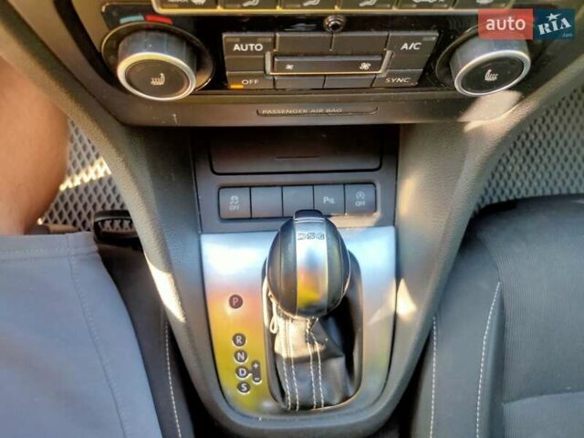 Сірий Фольксваген Гольф, об'ємом двигуна 1.6 л та пробігом 194 тис. км за 9800 $, фото 6 на Automoto.ua