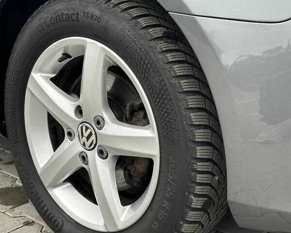 Серый Фольксваген Гольф, объемом двигателя 1.4 л и пробегом 243 тыс. км за 8800 $, фото 11 на Automoto.ua