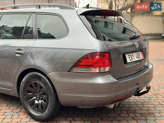 Сірий Фольксваген Гольф, об'ємом двигуна 1.97 л та пробігом 223 тис. км за 7950 $, фото 41 на Automoto.ua