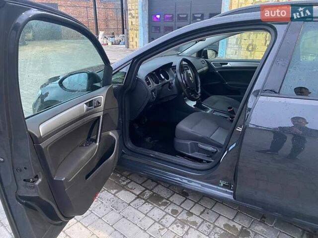 Серый Фольксваген Гольф, объемом двигателя 1.6 л и пробегом 233 тыс. км за 11300 $, фото 28 на Automoto.ua