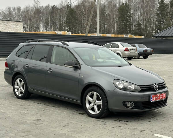 Серый Фольксваген Гольф, объемом двигателя 1.4 л и пробегом 243 тыс. км за 8800 $, фото 6 на Automoto.ua