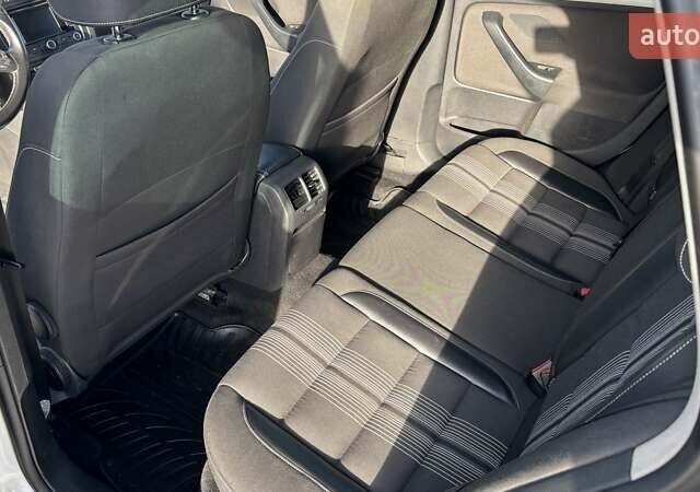 Серый Фольксваген Гольф, объемом двигателя 1.97 л и пробегом 308 тыс. км за 9500 $, фото 10 на Automoto.ua