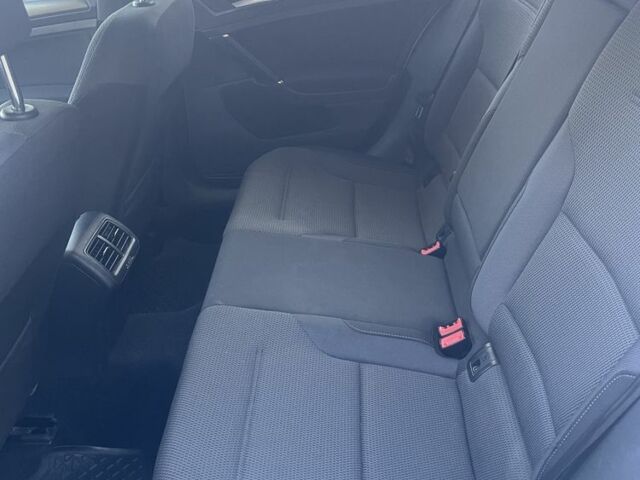 Фольксваген Гольф 2013 в Киеве на Automoto.ua Серый Фольксваген Гольф, объемом двигателя 1.6 л и пробегом 277 тыс. км за 9500 $, фото 8 на Automoto.ua