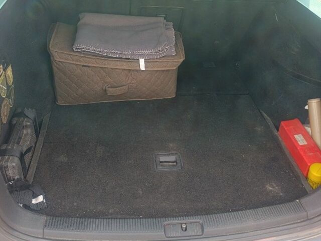 Сірий Фольксваген Гольф, об'ємом двигуна 2 л та пробігом 237 тис. км за 7899 $, фото 7 на Automoto.ua