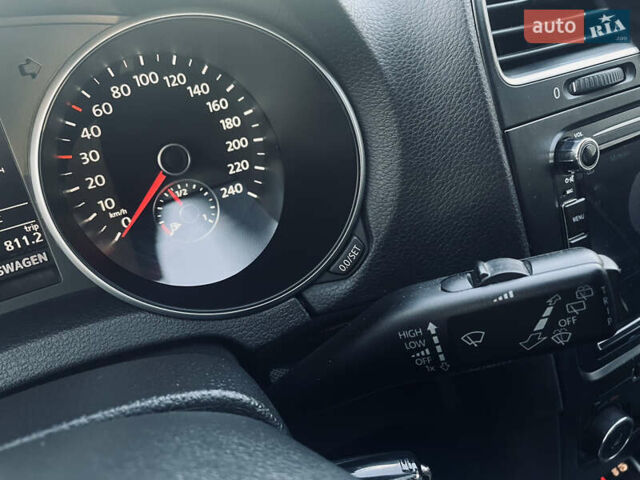Серый Фольксваген Гольф, объемом двигателя 1.6 л и пробегом 209 тыс. км за 9900 $, фото 27 на Automoto.ua