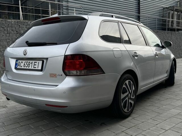 Сірий Фольксваген Гольф, об'ємом двигуна 1.6 л та пробігом 305 тис. км за 8200 $, фото 4 на Automoto.ua