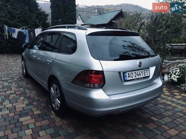 Серый Фольксваген Гольф, объемом двигателя 2 л и пробегом 320 тыс. км за 9200 $, фото 7 на Automoto.ua