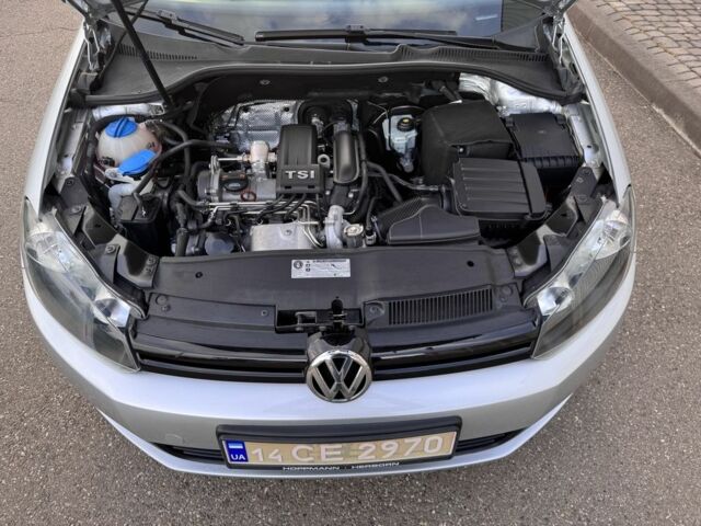 Серый Фольксваген Гольф, объемом двигателя 1.2 л и пробегом 119 тыс. км за 8300 $, фото 21 на Automoto.ua