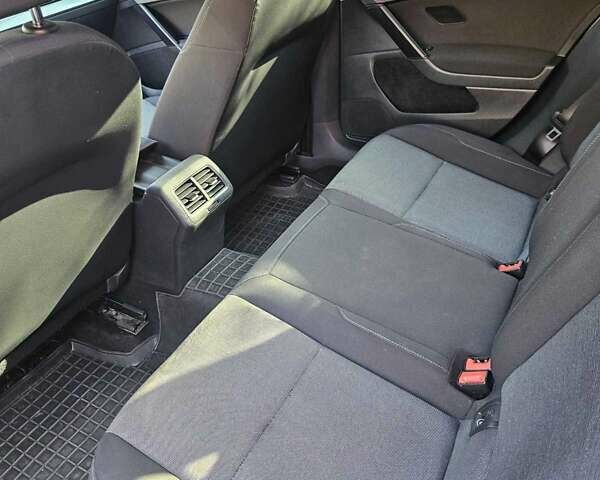 Серый Фольксваген Гольф, объемом двигателя 1.97 л и пробегом 292 тыс. км за 9500 $, фото 11 на Automoto.ua