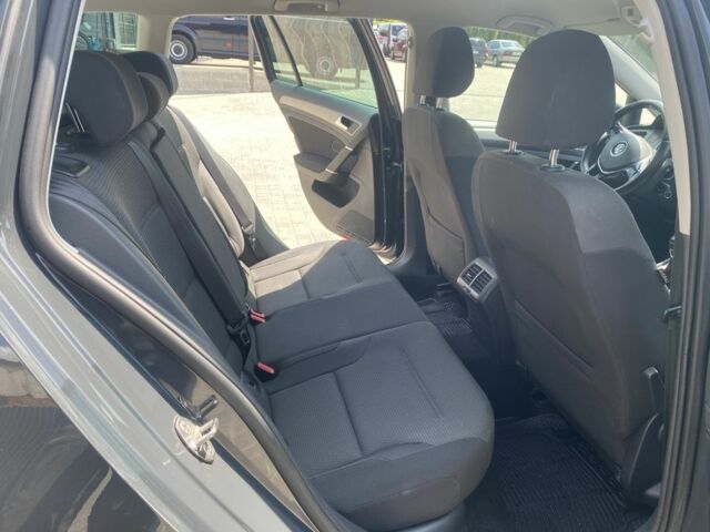 Сірий Фольксваген Гольф, об'ємом двигуна 1.6 л та пробігом 233 тис. км за 10990 $, фото 13 на Automoto.ua