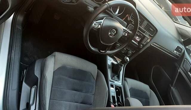 Сірий Фольксваген Гольф, об'ємом двигуна 1.6 л та пробігом 250 тис. км за 11300 $, фото 15 на Automoto.ua