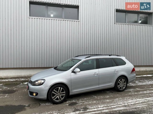 Серый Фольксваген Гольф, объемом двигателя 1.39 л и пробегом 148 тыс. км за 8500 $, фото 17 на Automoto.ua