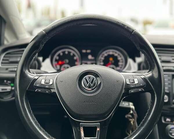 Серый Фольксваген Гольф, объемом двигателя 1.4 л и пробегом 157 тыс. км за 11200 $, фото 15 на Automoto.ua