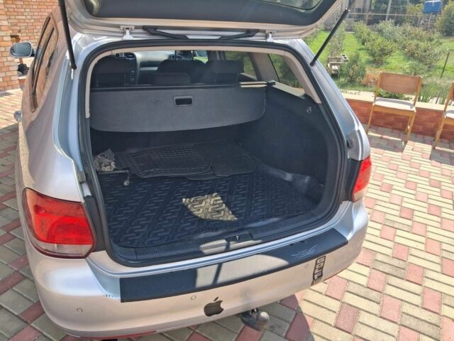 Сірий Фольксваген Гольф, об'ємом двигуна 1.6 л та пробігом 275 тис. км за 8400 $, фото 5 на Automoto.ua