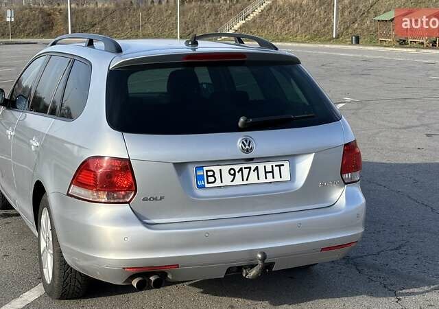 Серый Фольксваген Гольф, объемом двигателя 1.97 л и пробегом 308 тыс. км за 9500 $, фото 2 на Automoto.ua