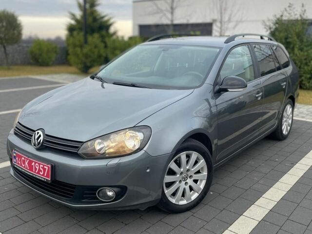 Серый Фольксваген Гольф, объемом двигателя 2 л и пробегом 214 тыс. км за 10400 $, фото 1 на Automoto.ua