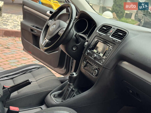 Сірий Фольксваген Гольф, об'ємом двигуна 1.97 л та пробігом 223 тис. км за 7950 $, фото 135 на Automoto.ua