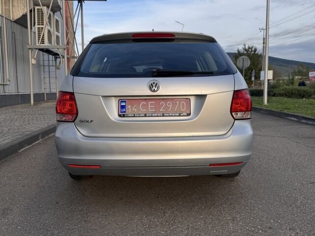 Серый Фольксваген Гольф, объемом двигателя 1.2 л и пробегом 119 тыс. км за 8300 $, фото 8 на Automoto.ua