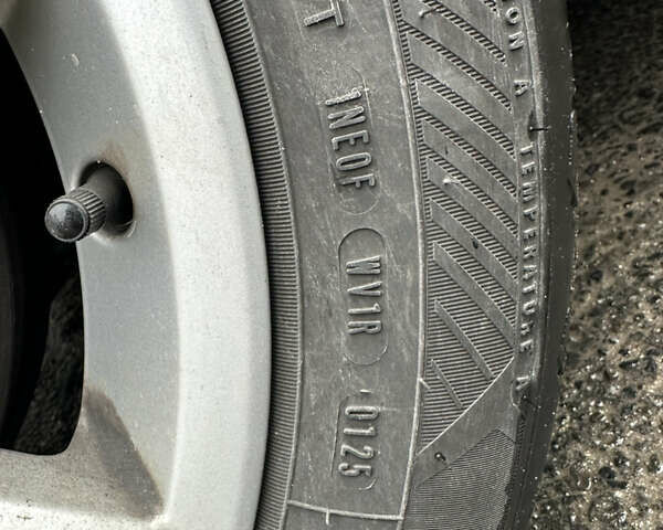 Серый Фольксваген Гольф, объемом двигателя 1.97 л и пробегом 212 тыс. км за 9800 $, фото 43 на Automoto.ua