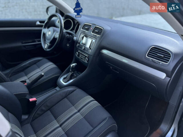 Серый Фольксваген Гольф, объемом двигателя 1.6 л и пробегом 240 тыс. км за 8750 $, фото 26 на Automoto.ua