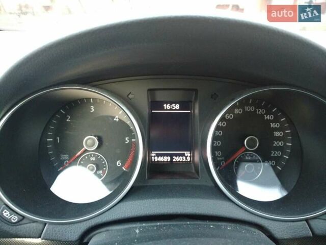 Сірий Фольксваген Гольф, об'ємом двигуна 1.6 л та пробігом 286 тис. км за 10500 $, фото 14 на Automoto.ua
