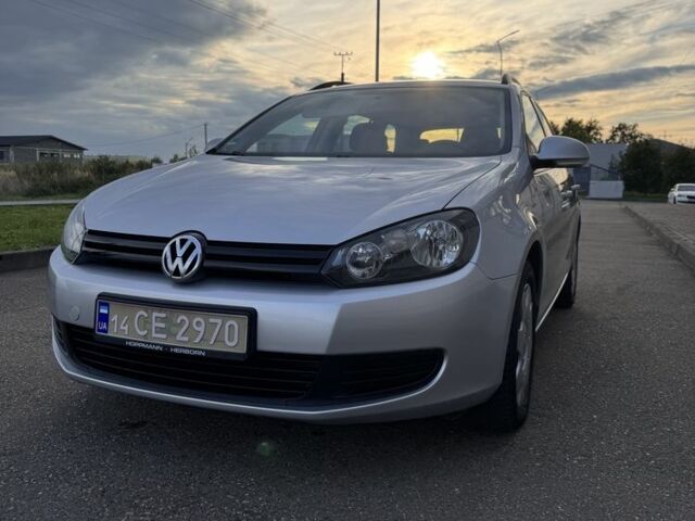 Серый Фольксваген Гольф, объемом двигателя 1.2 л и пробегом 119 тыс. км за 8300 $, фото 1 на Automoto.ua