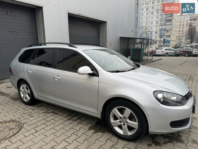Серый Фольксваген Гольф, объемом двигателя 1.6 л и пробегом 207 тыс. км за 8900 $, фото 5 на Automoto.ua